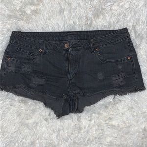 H&M dark grey/ black shorts